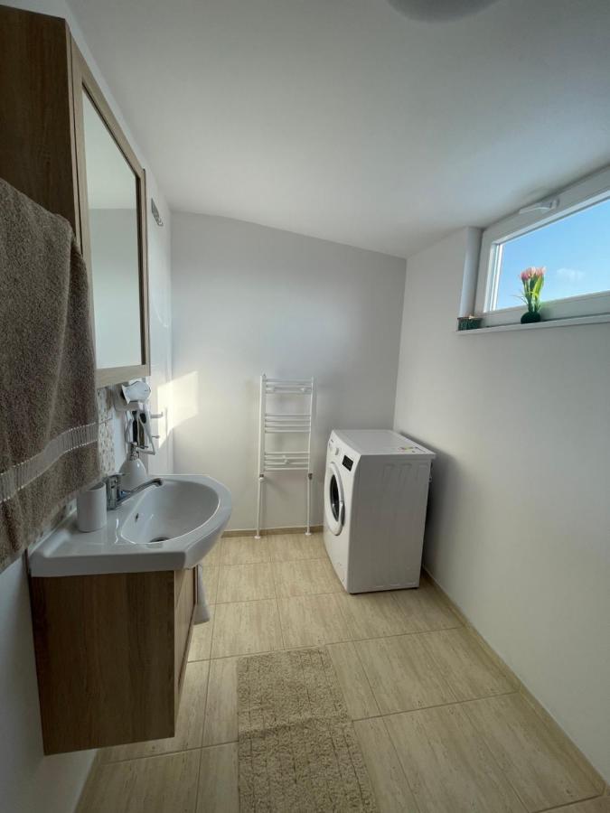 Jokai Apartments Nr9, Code Entry Sfantu Gheorghe  ภายนอก รูปภาพ