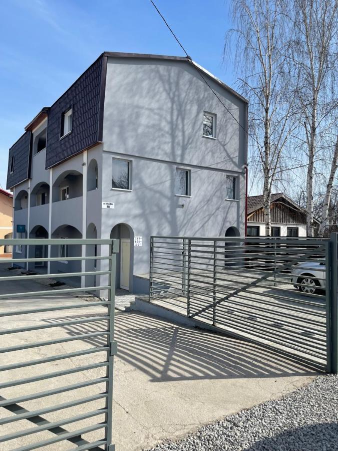 Jokai Apartments Nr9, Code Entry Sfantu Gheorghe  ภายนอก รูปภาพ
